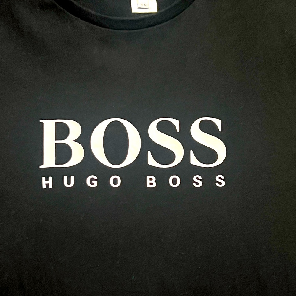 Black 💯 authentic Boss KIDS' T-SHIRT IN COTTON JERSEY WITH CONTRAST LOGO
